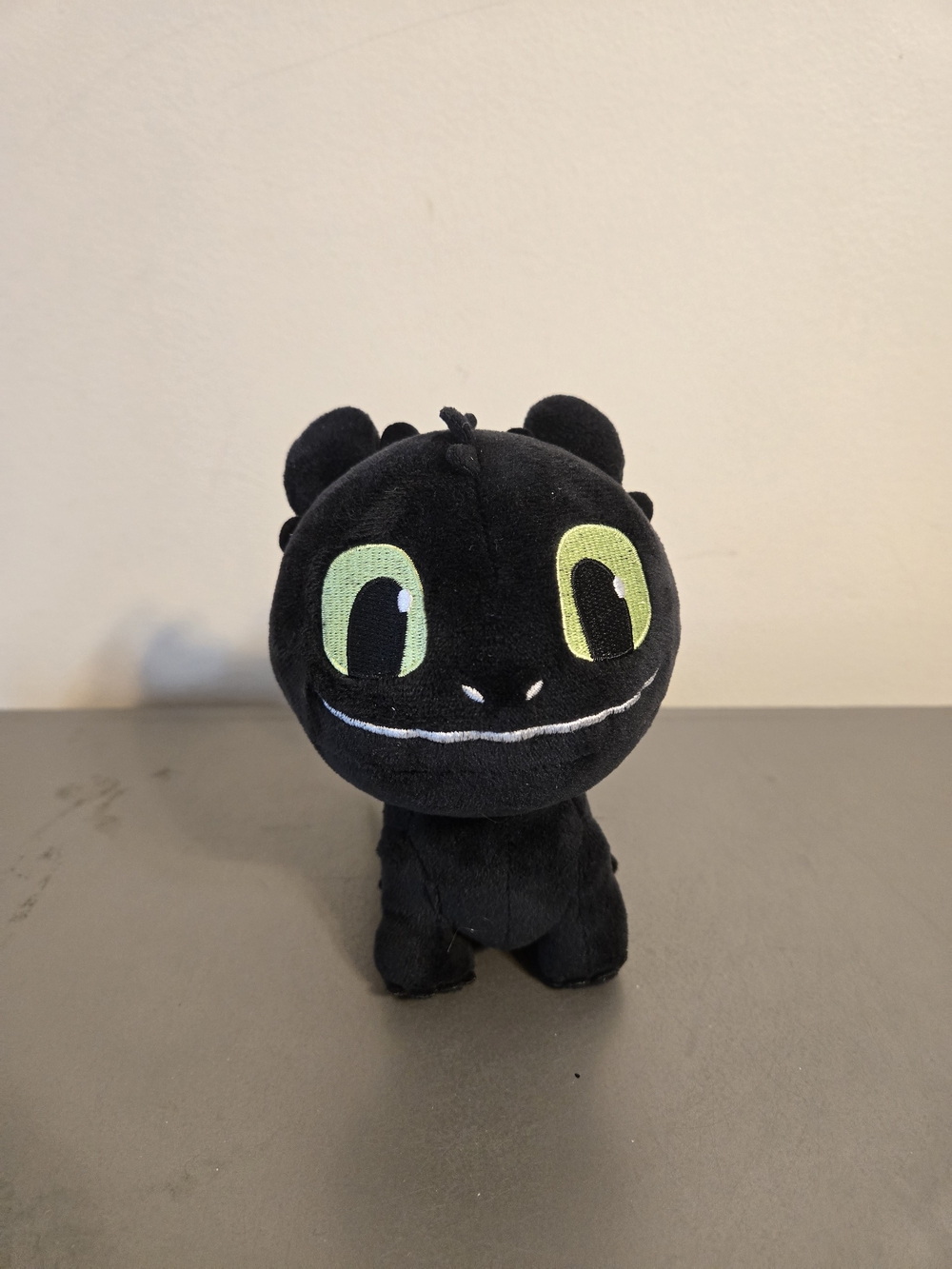How to Train Your Dragon A Hidden World Toothless 7" Plush Toy